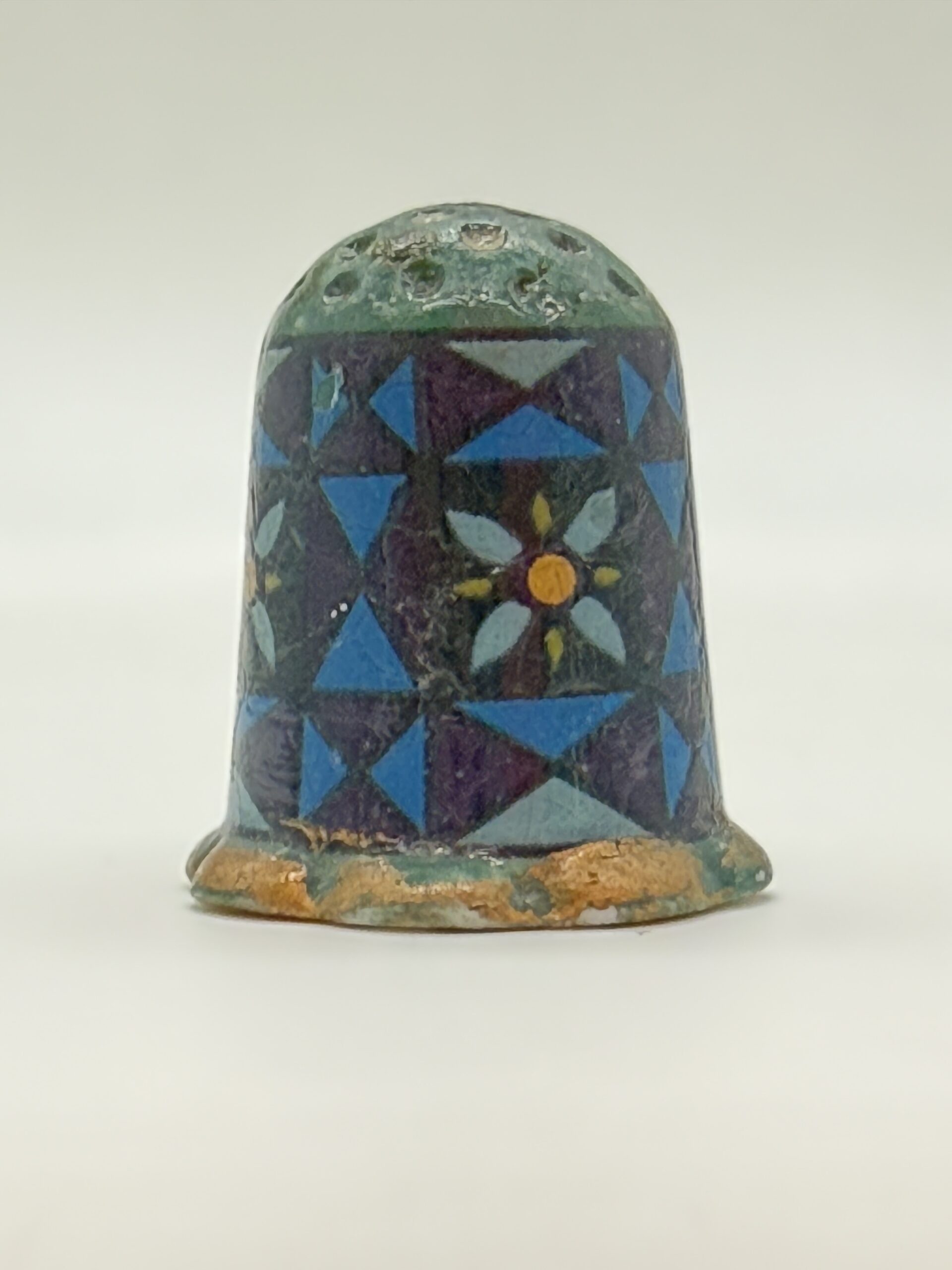 Vintage Porcelain Thimble - Quilted design