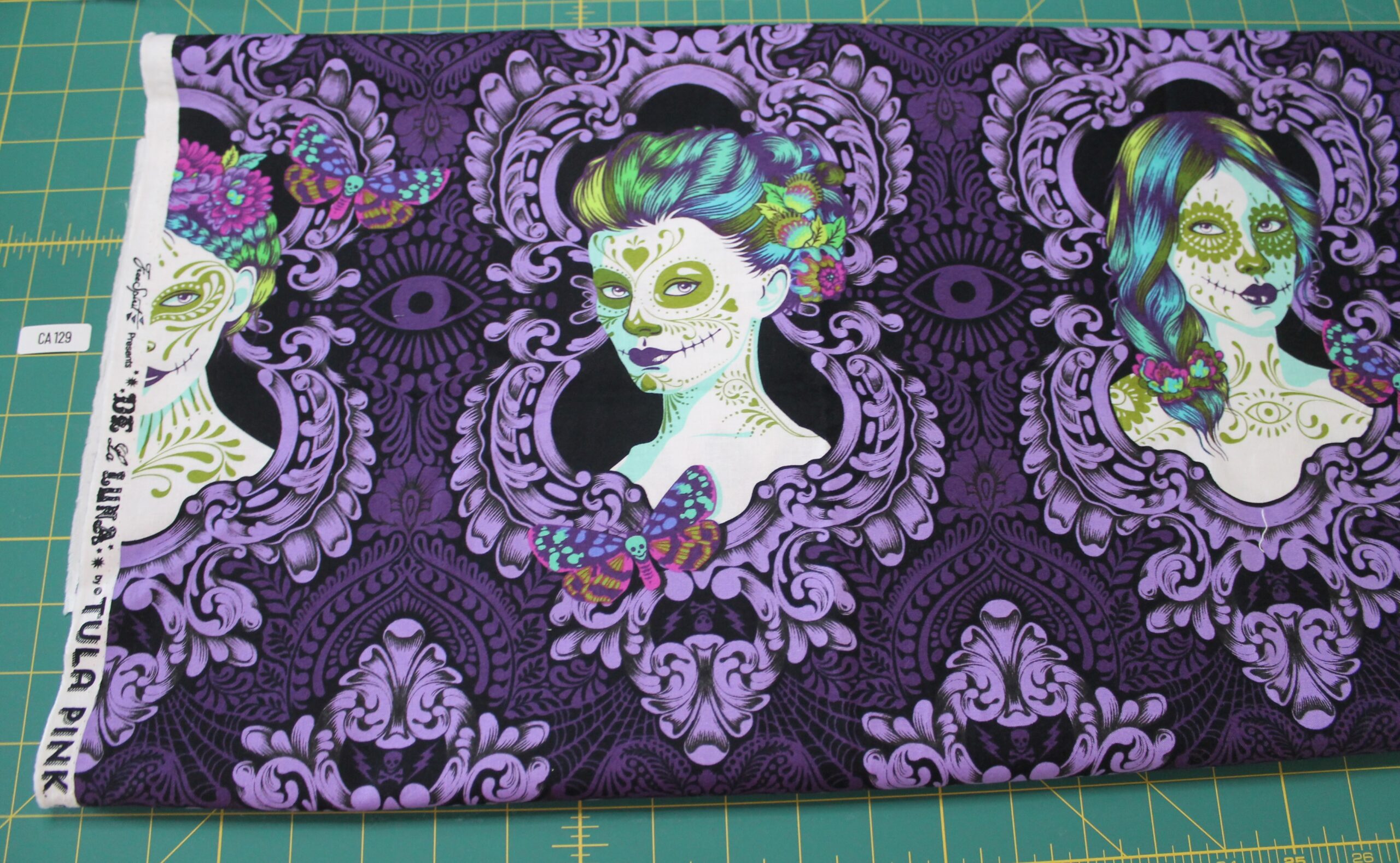 Studio Sale - CA129